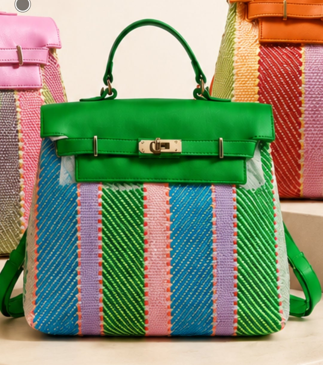 A732, mochila verde